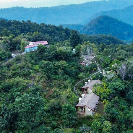 Lahermitage Resort Lansdowne Εξωτερικό φωτογραφία