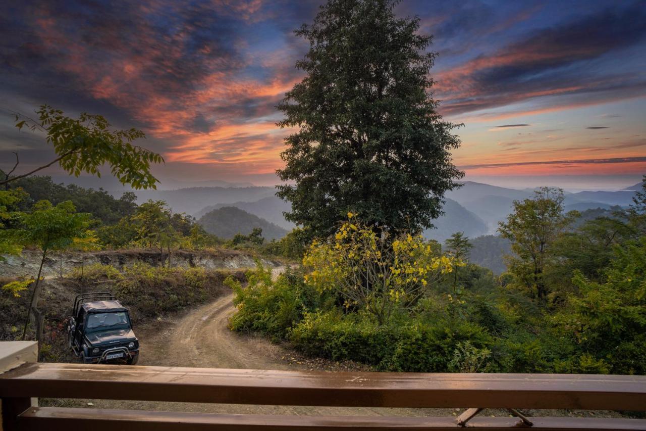 Lahermitage Resort Lansdowne Εξωτερικό φωτογραφία