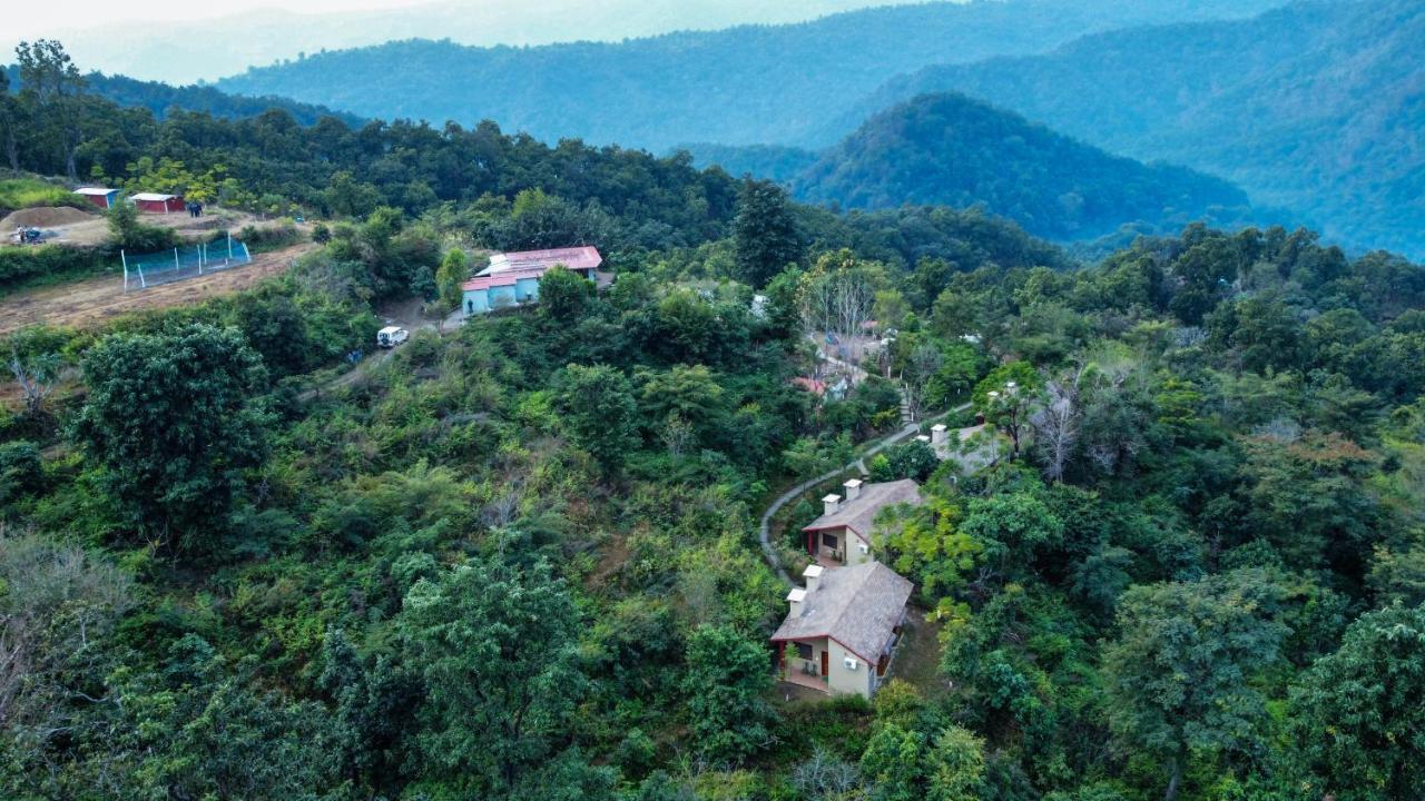 Lahermitage Resort Lansdowne Εξωτερικό φωτογραφία
