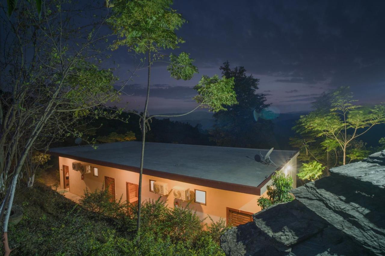 Lahermitage Resort Lansdowne Εξωτερικό φωτογραφία