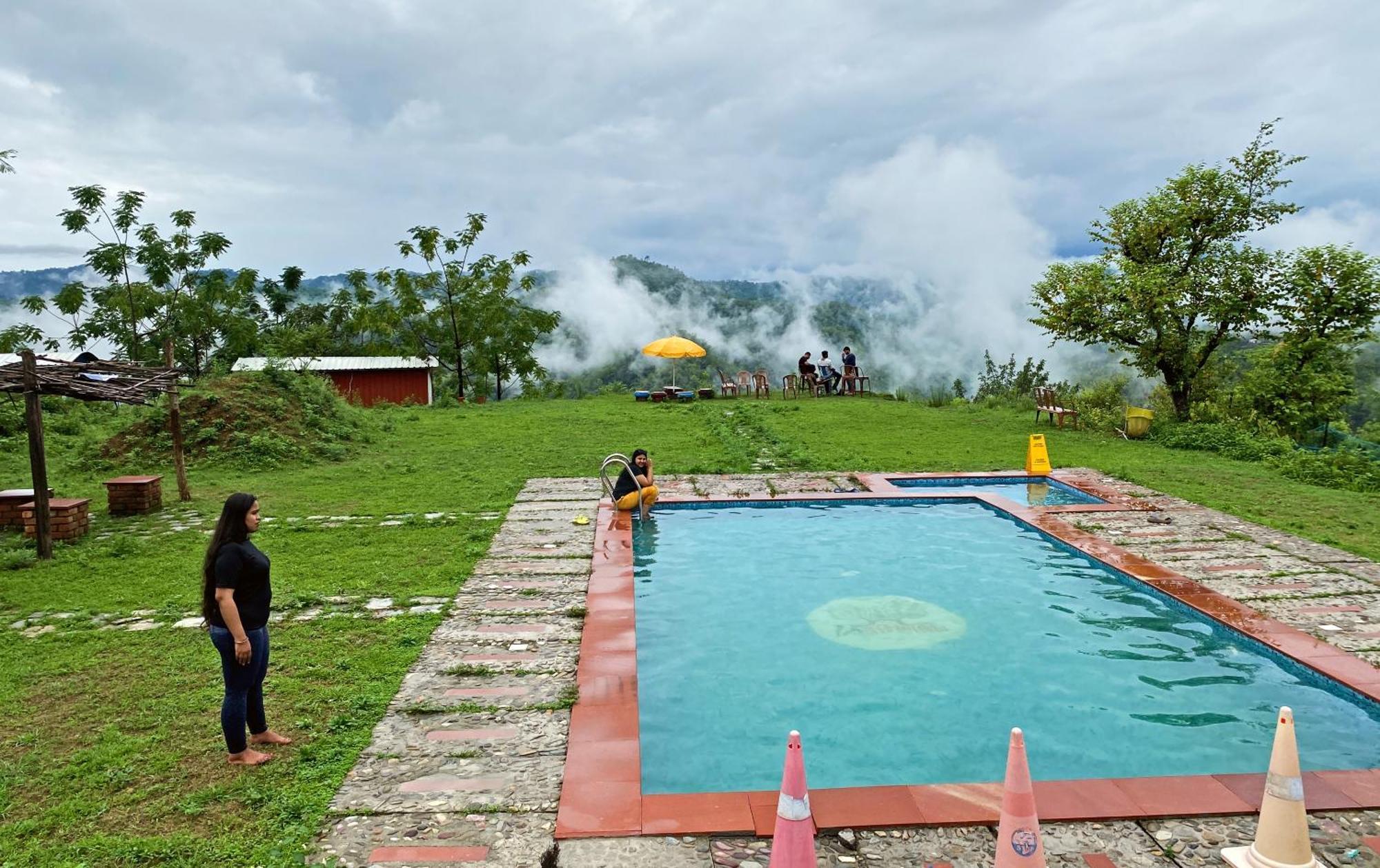 Lahermitage Resort Lansdowne Εξωτερικό φωτογραφία