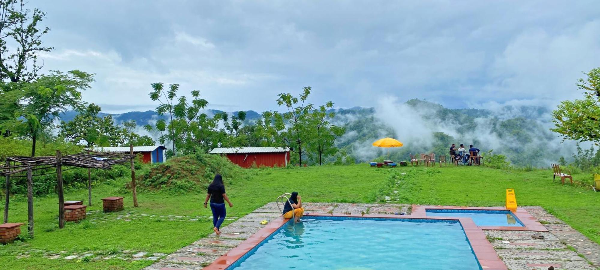 Lahermitage Resort Lansdowne Εξωτερικό φωτογραφία